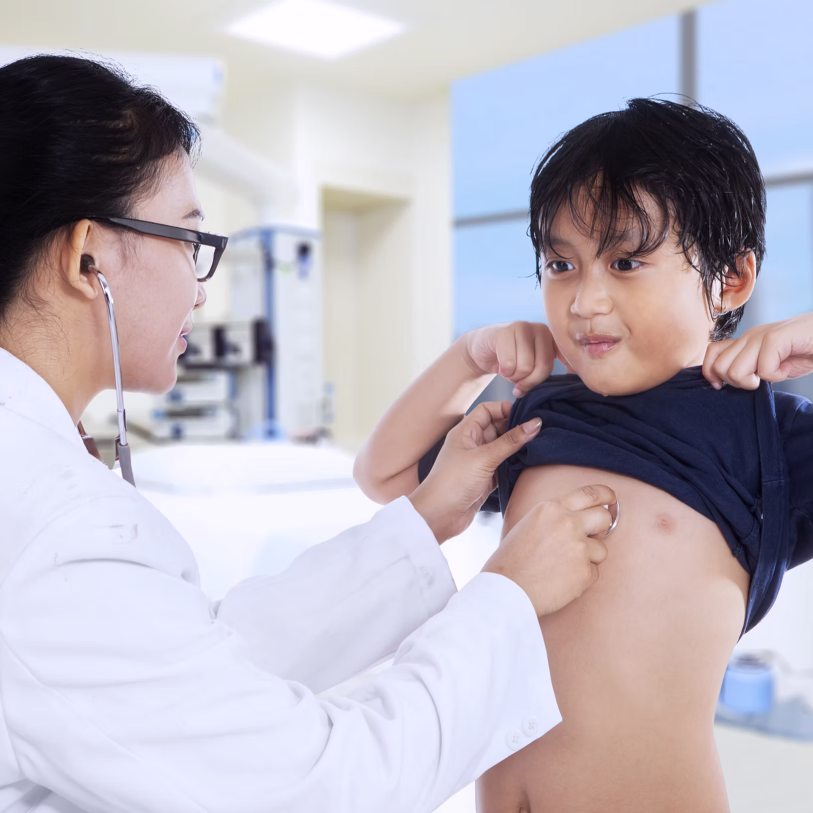 Why should patients with pectus excavatum (PE) undergo surgery as soon as possible?